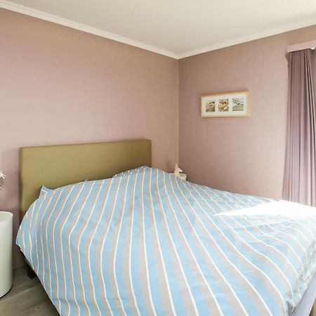1 Bedroom Lovely Apartment In Oostende Ngoại thất bức ảnh